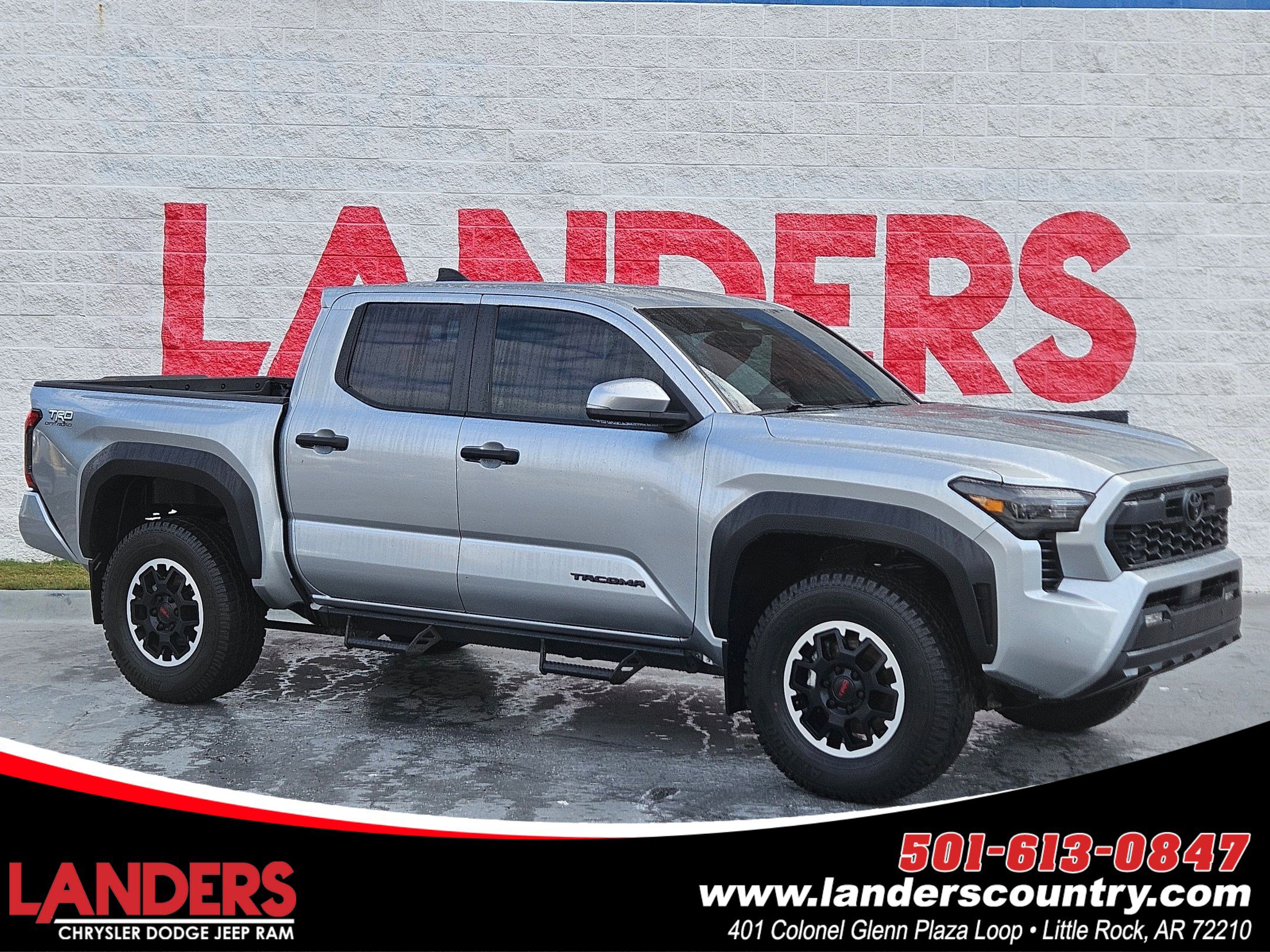 2024 Toyota Tacoma TRD Off Road's photo