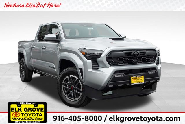 2026 Toyota Tacoma TRD Sport's photo