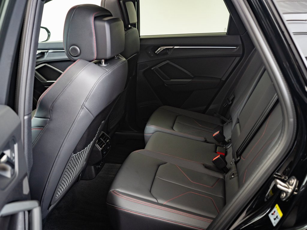 2025 Audi Q3 45 TFSI S line Premium Plus photo 32