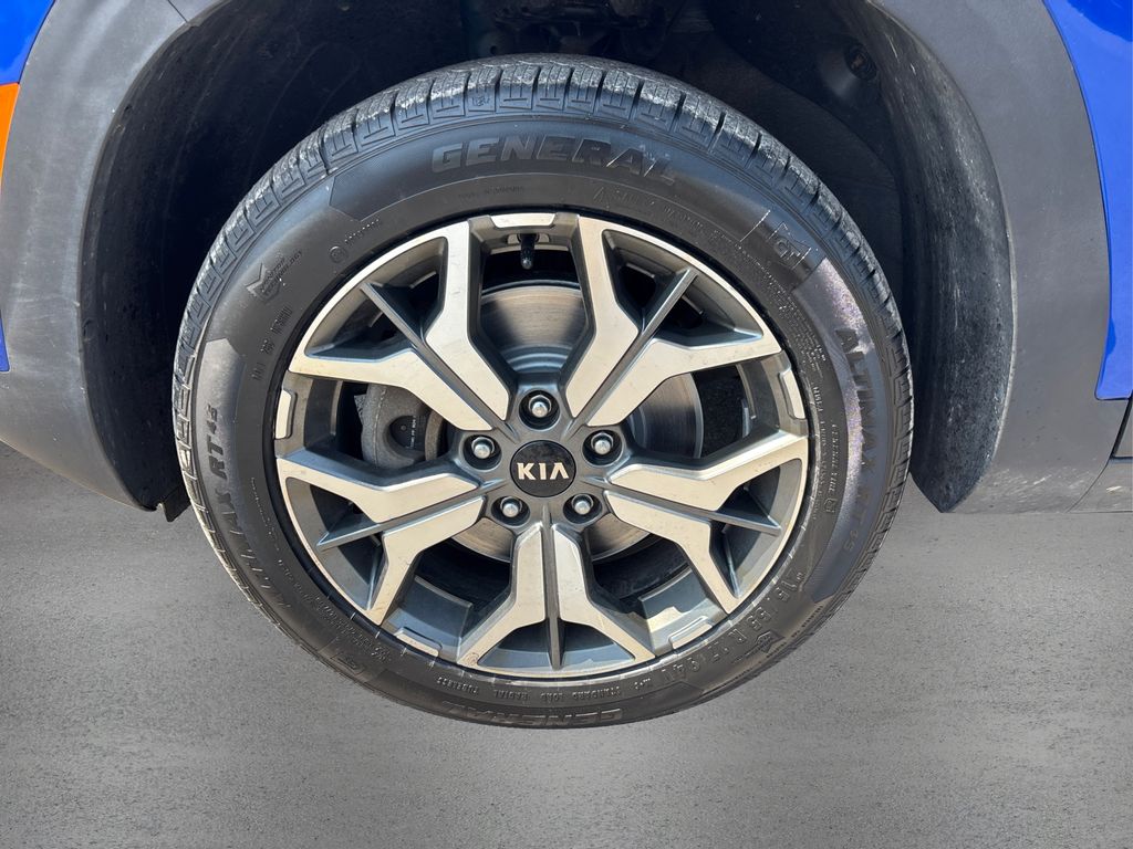 2021 Kia Seltos EX photo 12