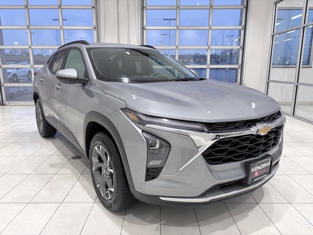 2025 Chevrolet Trax LT's photo