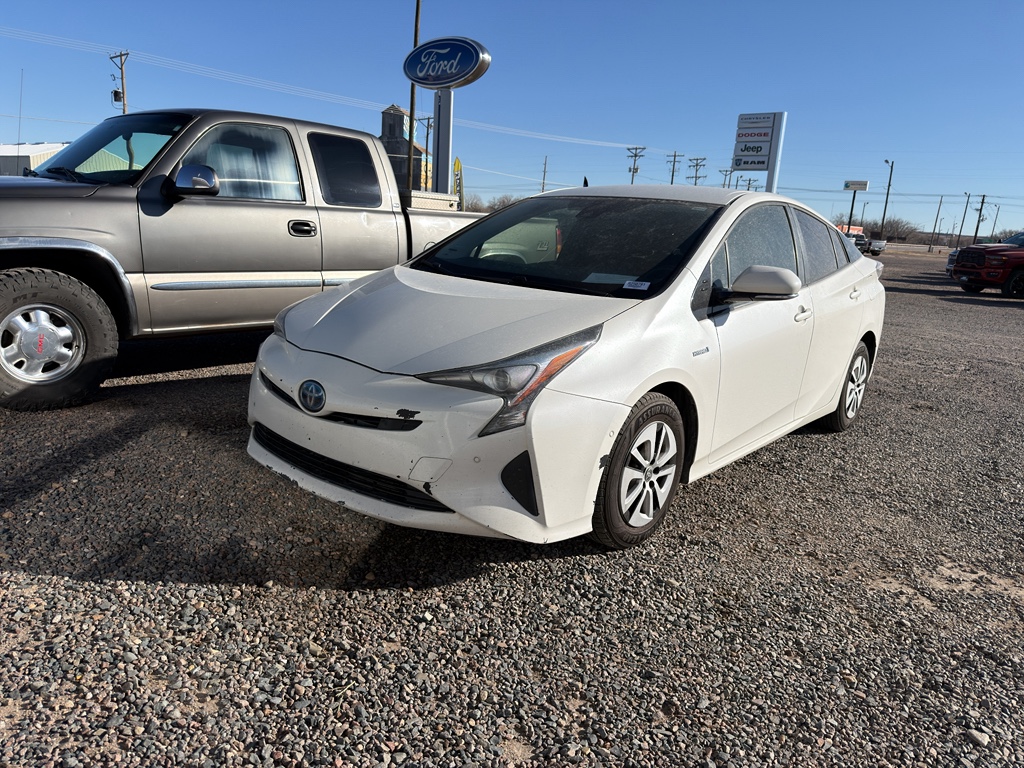 2018 Toyota Prius Two's photo