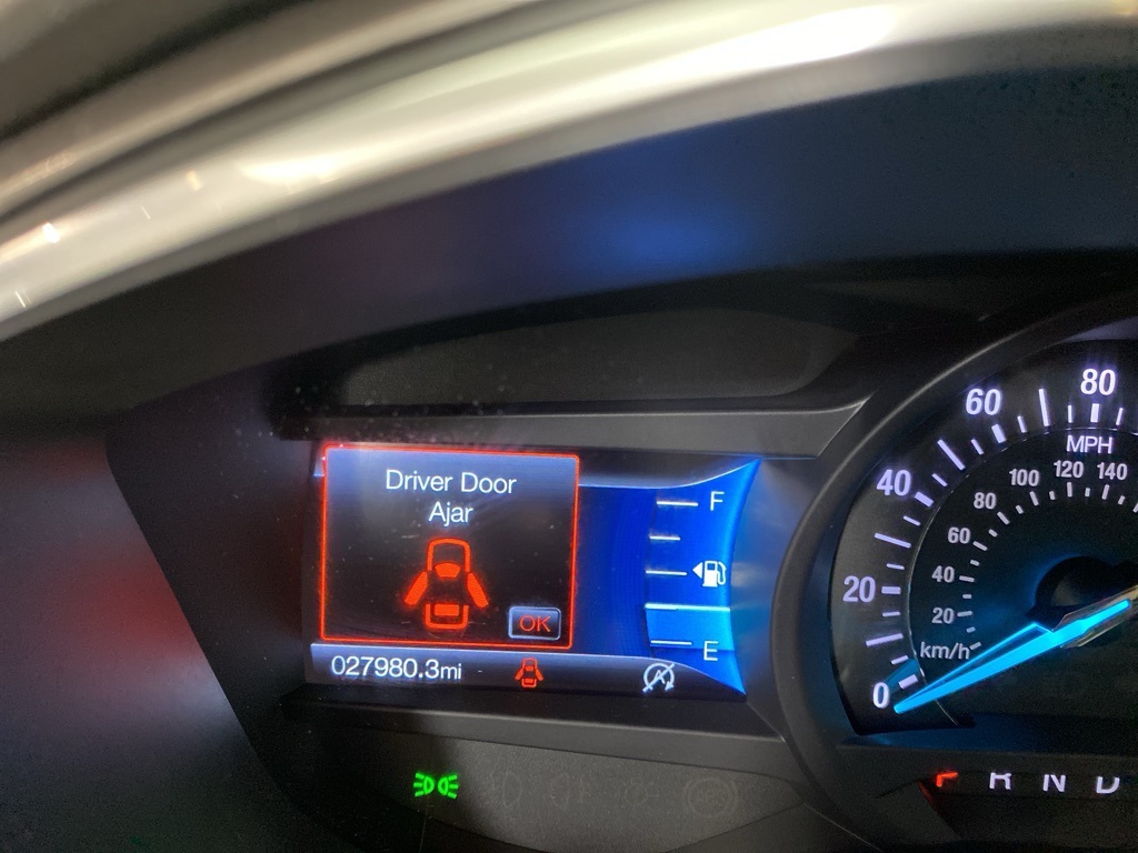 2020 Ford Fusion SE photo 10