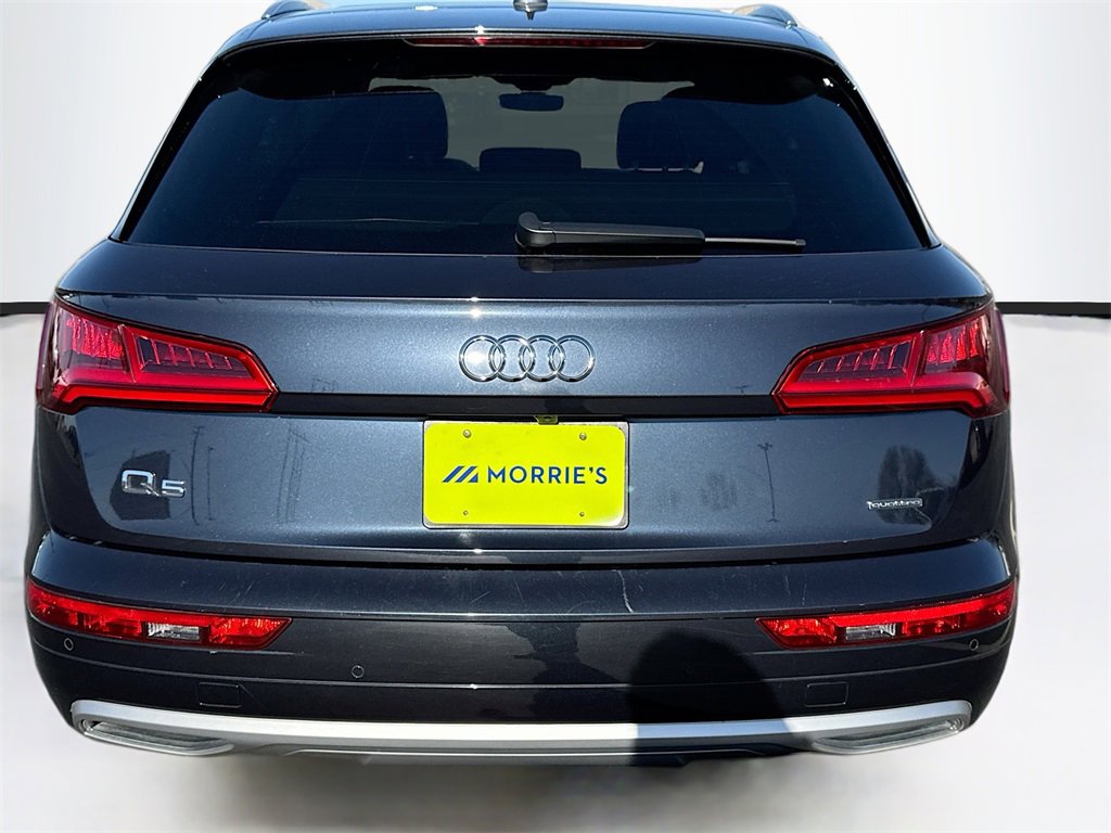 2020 Audi Q5 45 Premium photo 4