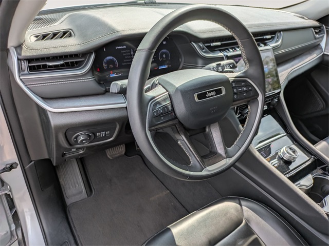 2023 Jeep Grand Cherokee Limited photo 7