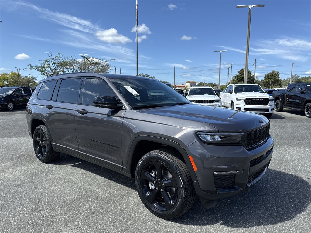 2025 Jeep Grand Cherokee L Limited's photo
