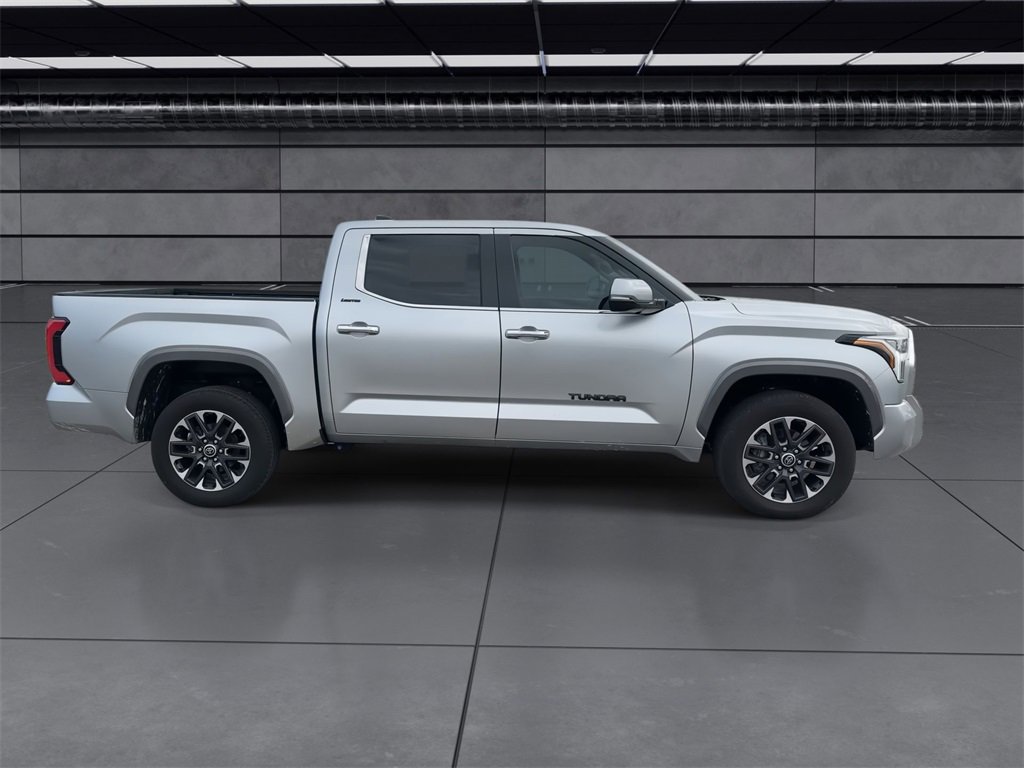 2024 Toyota Tundra Limited photo 9