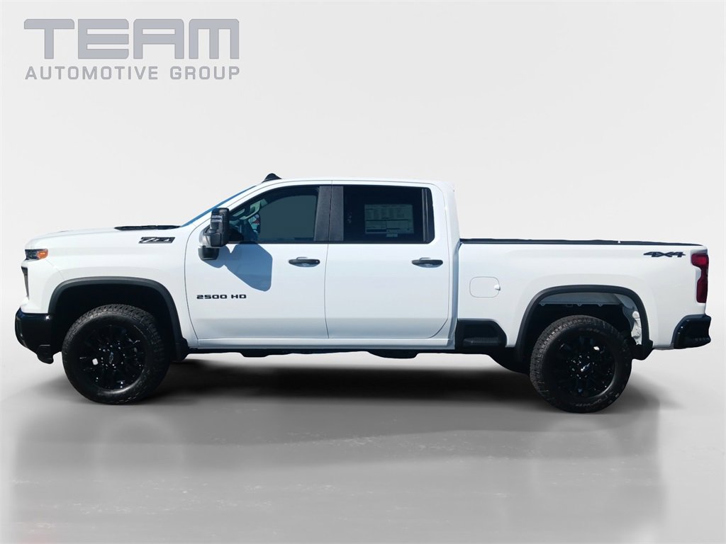 2026 Chevrolet Silverado 2500HD Custom photo 4