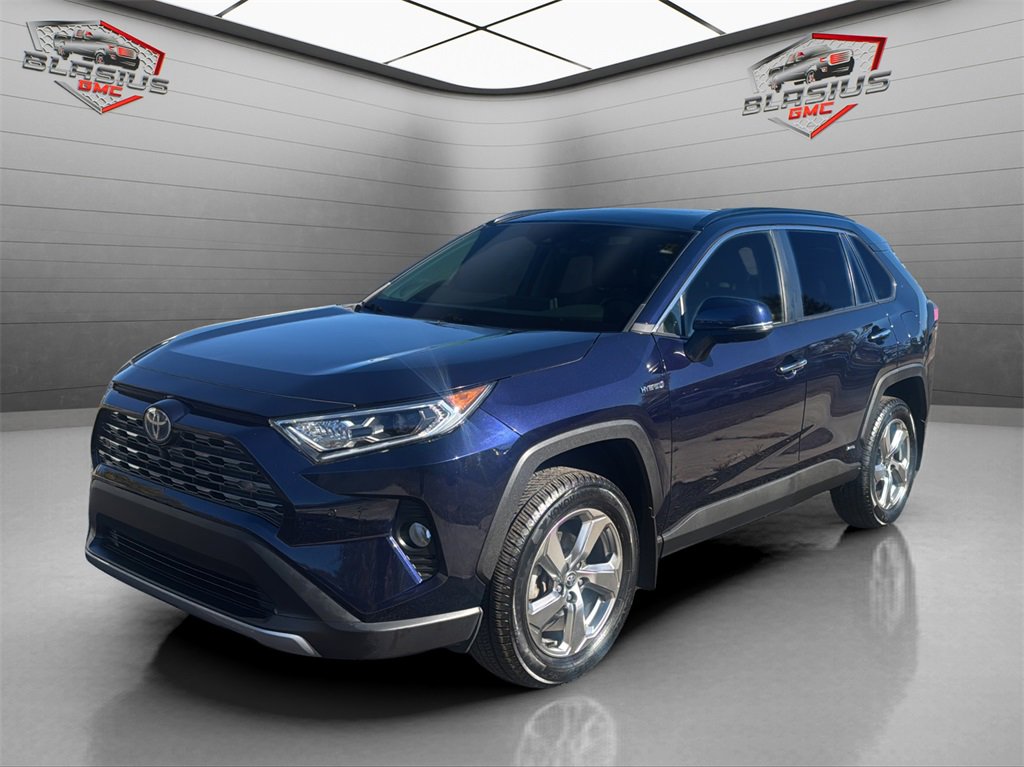 2020 Toyota RAV4 Limited's photo