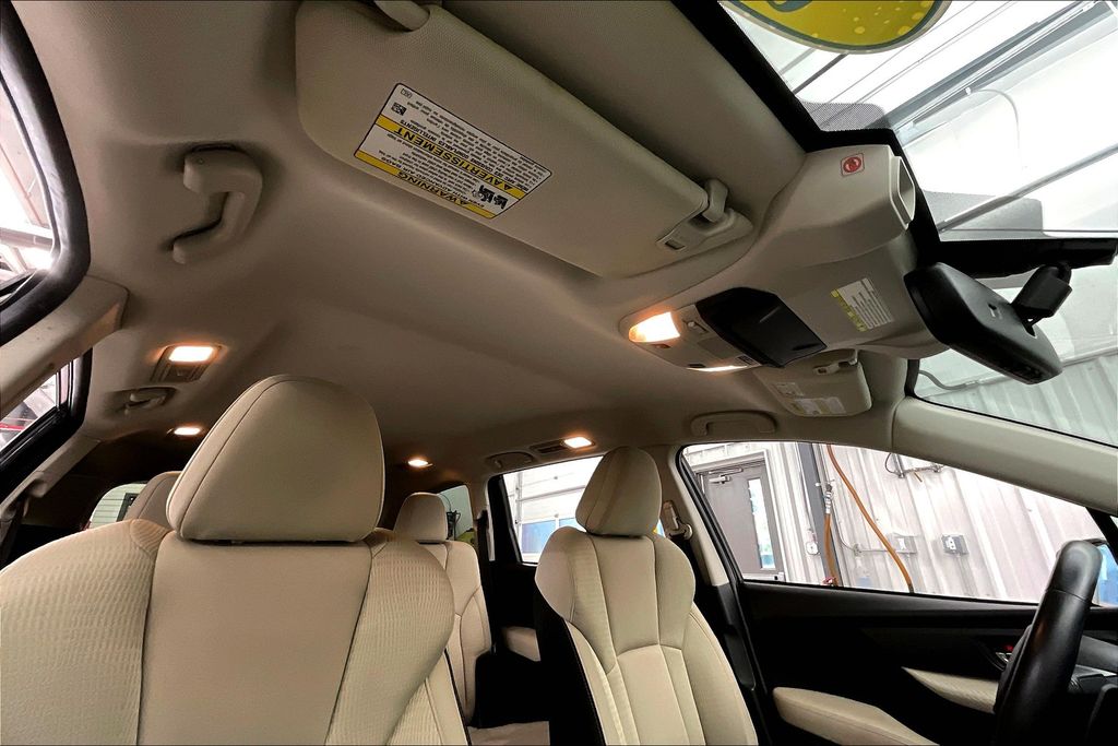 2019 Subaru Ascent Premium photo 19