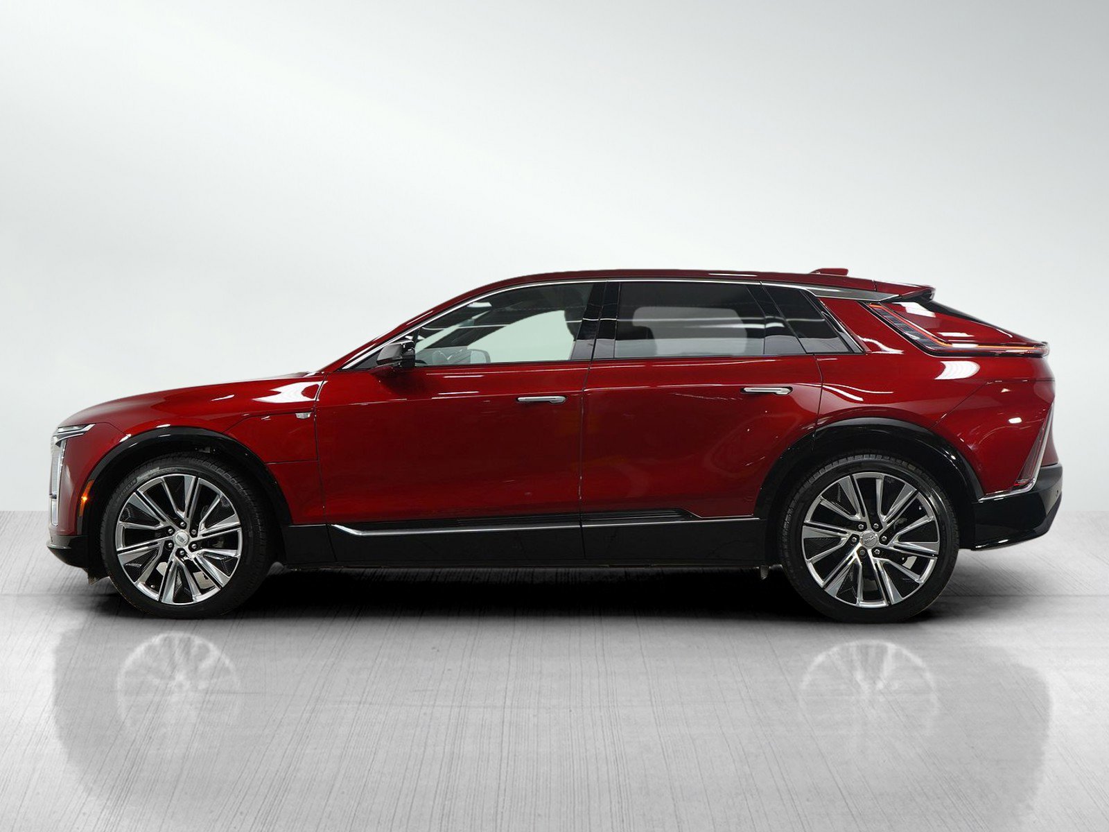 Used 2024 Cadillac LYRIQ Luxury 3 with VIN 1GYKPSRL4RZ138866 for sale in Bloomington, Minnesota