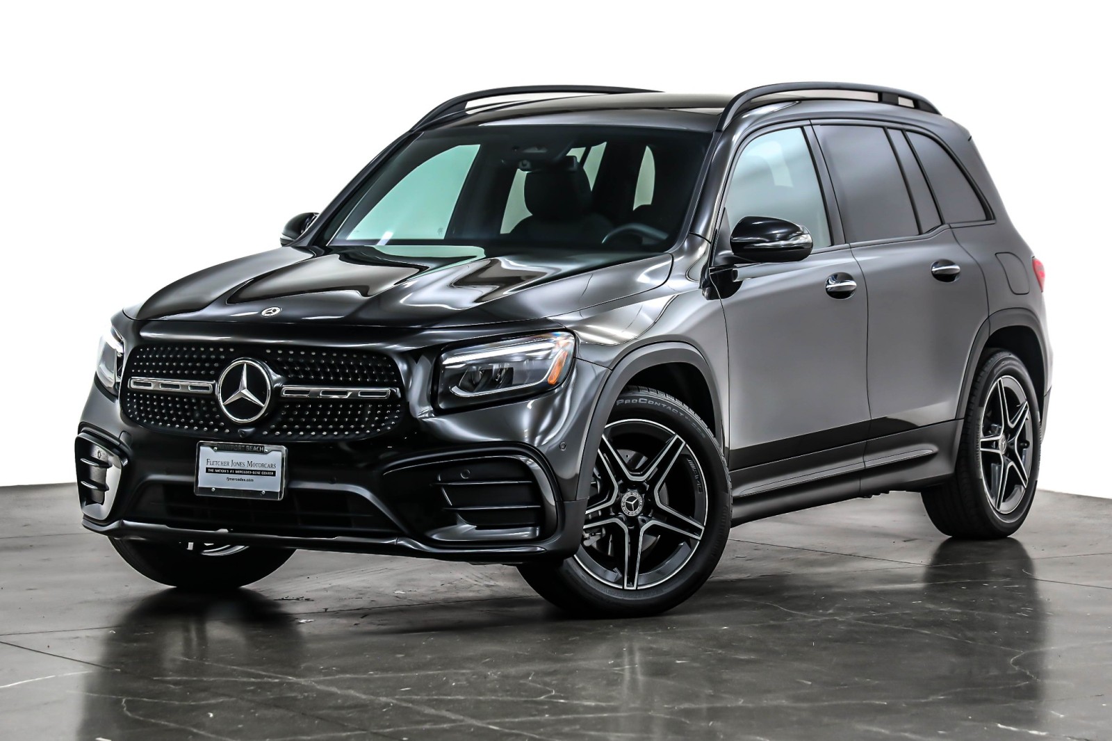 2024 Mercedes-Benz GLB Base's photo