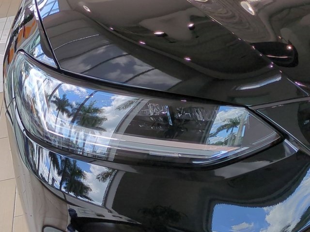 2026 Honda HR-V EX-L photo 8