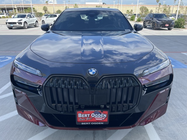 2025 Bmw 760i 760i xDrive photo 2
