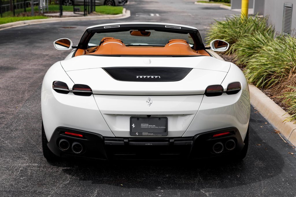 2025 Ferrari Roma Spider photo 4