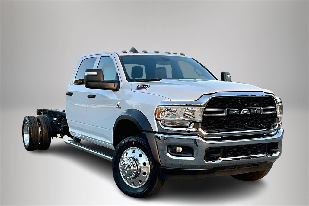2024 RAM Ram 5500 Chassis Cab Tradesman's photo