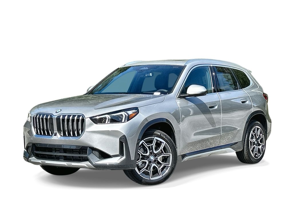 2026 BMW X1 28i's photo