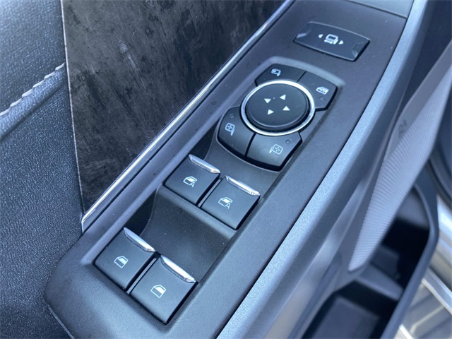 2023 Ford F-250 Lariat photo 20