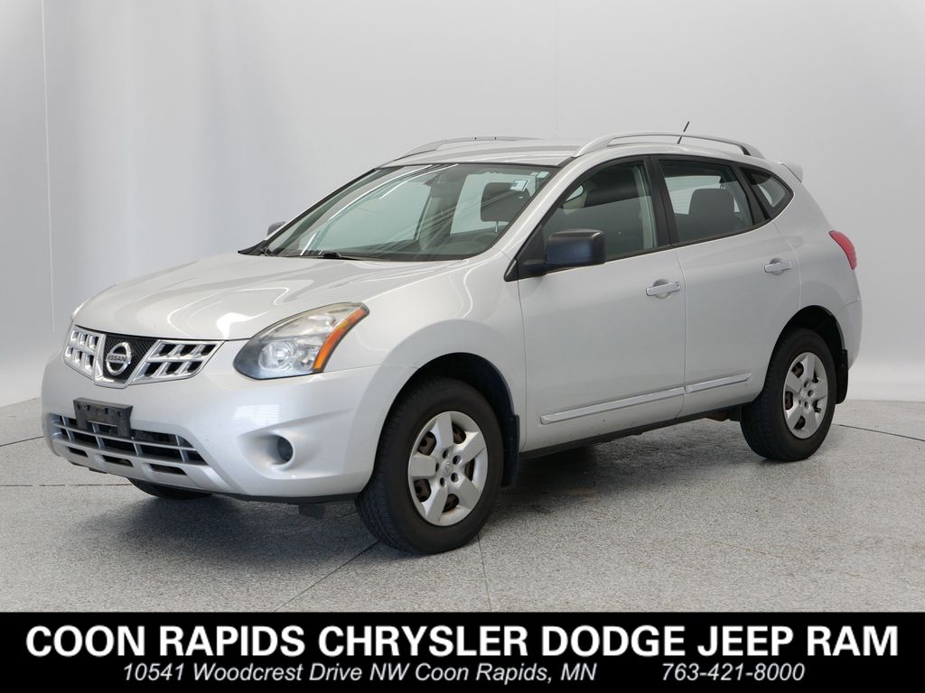 Used 2014 Nissan Rogue Select S with VIN JN8AS5MV7EW722253 for sale in Coon Rapids, Minnesota