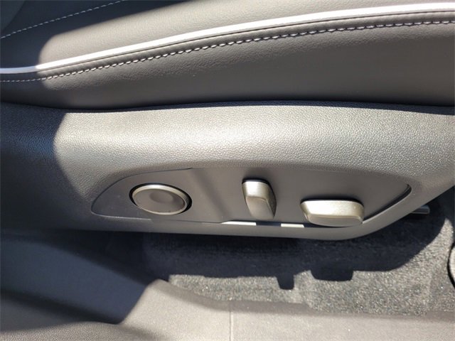 2025 Buick Enclave Preferred photo 13