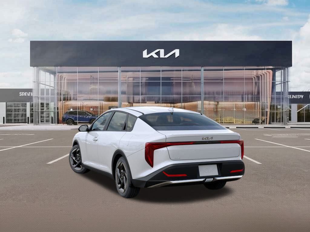 2025 Kia K4 EX photo 3