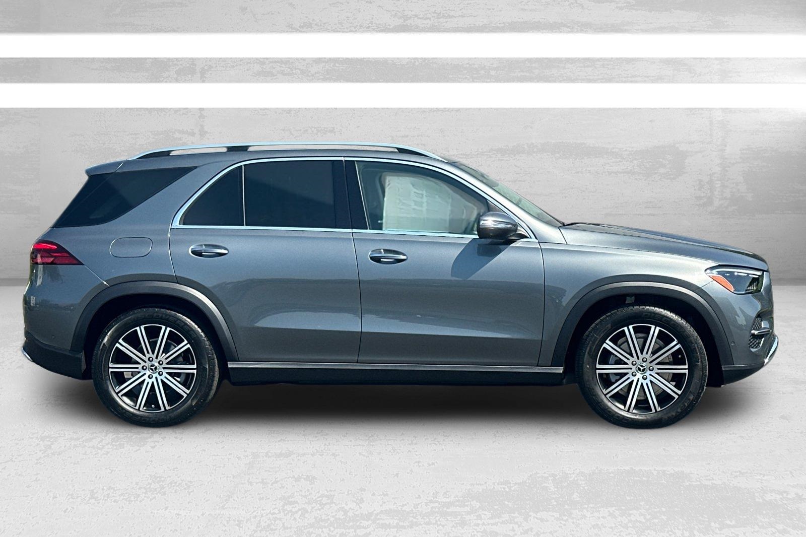2026 Mercedes Benz GLE 350 4MATIC photo 2