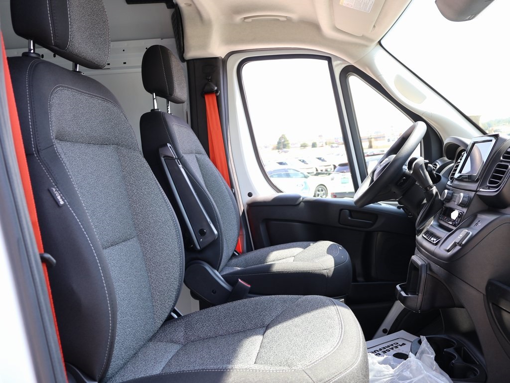 2025 Ram ProMaster 2500 photo 8