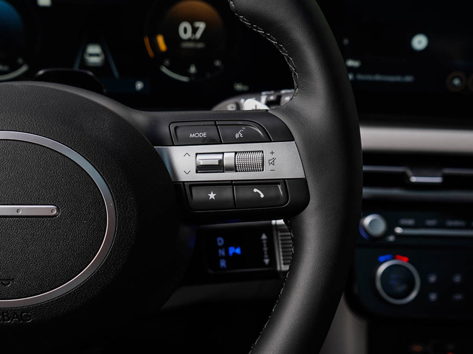 2025 Hyundai Tucson Limited photo 21