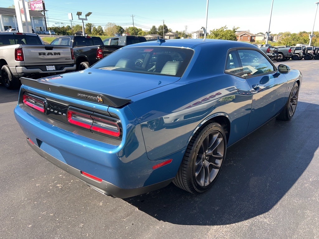 2023 Dodge Challenger R/T Scat Pack photo 4