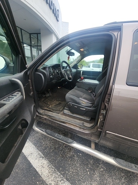 2007 Chevrolet Silverado 1500 LT photo 2
