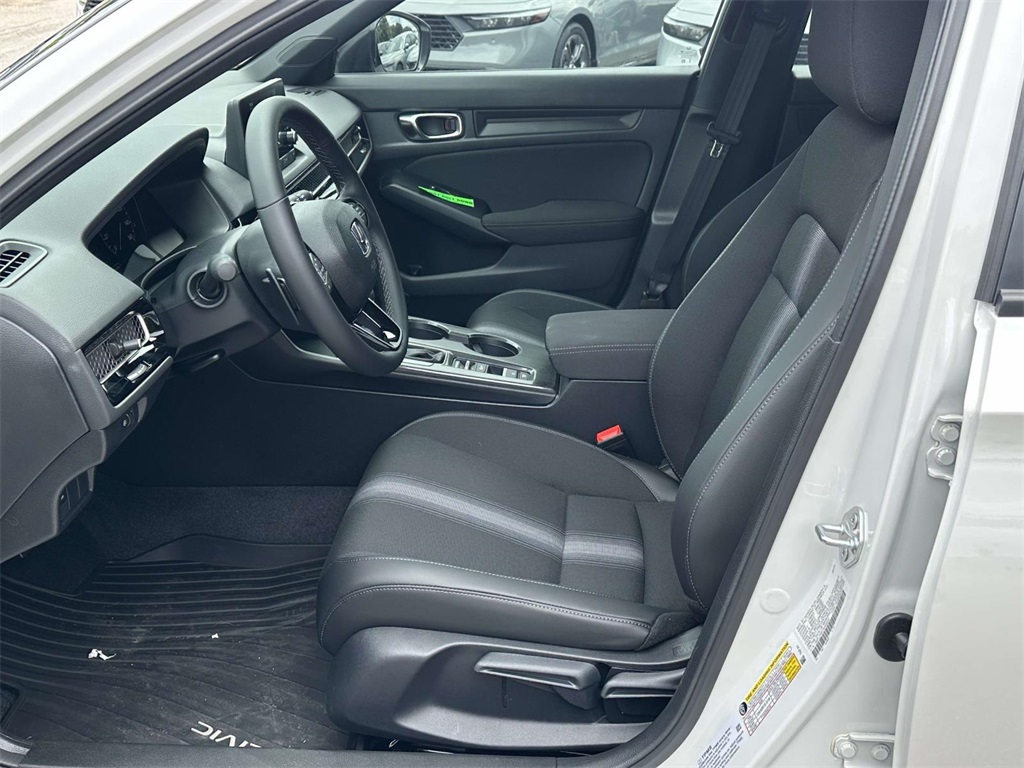 2026 Honda Civic Sport photo 4