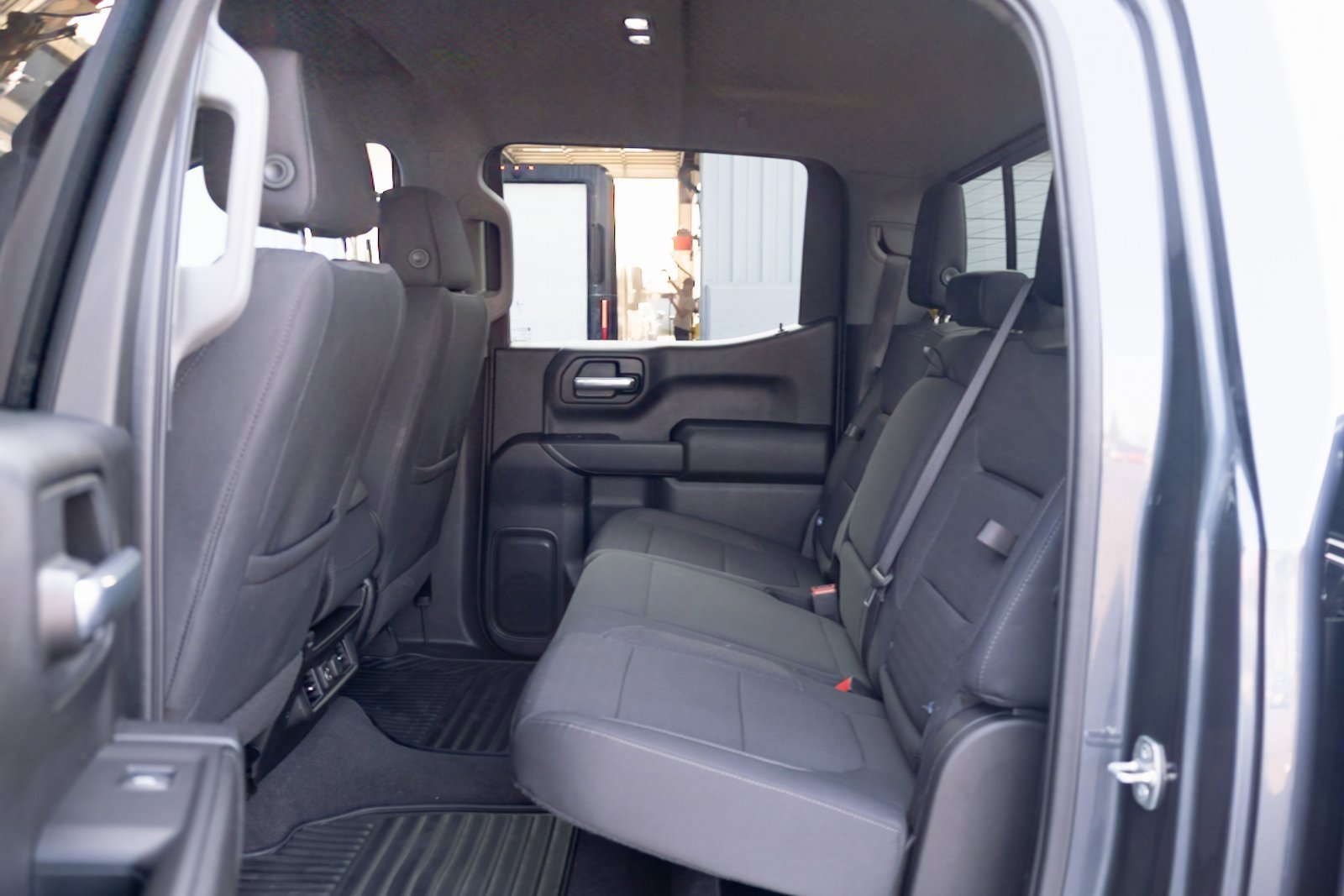 2020 Chevrolet Silverado 1500 LT photo 15