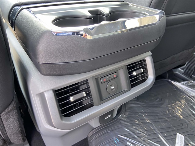 2025 Ford F-150 Lariat photo 9