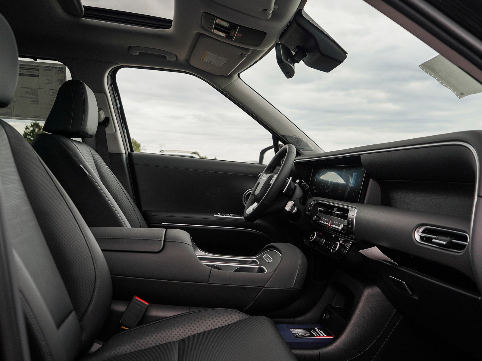 2026 Hyundai Palisade Limited photo 8