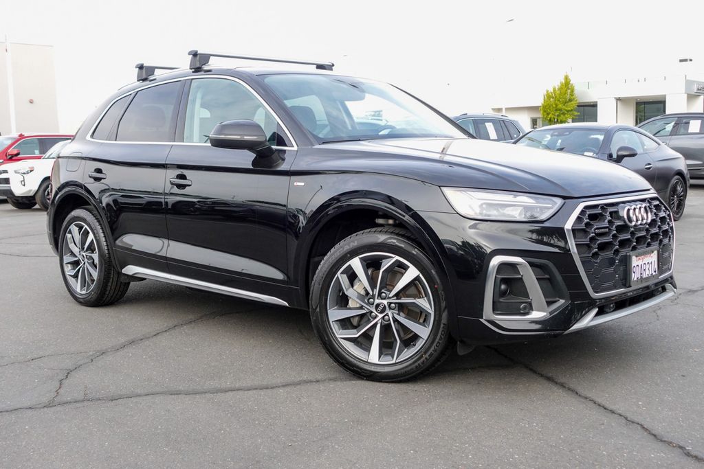 2022 Audi Q5 45 S line Premium photo 5