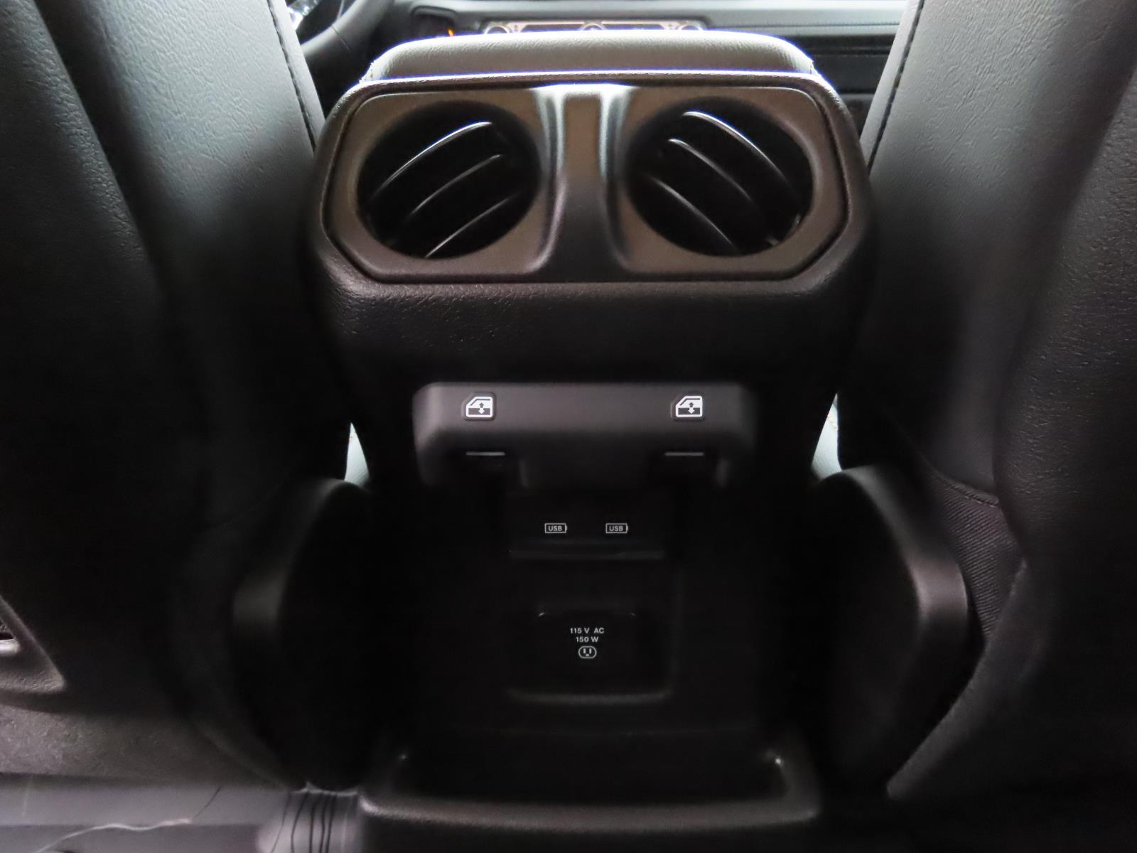 2025 Jeep Wrangler Sahara photo 2