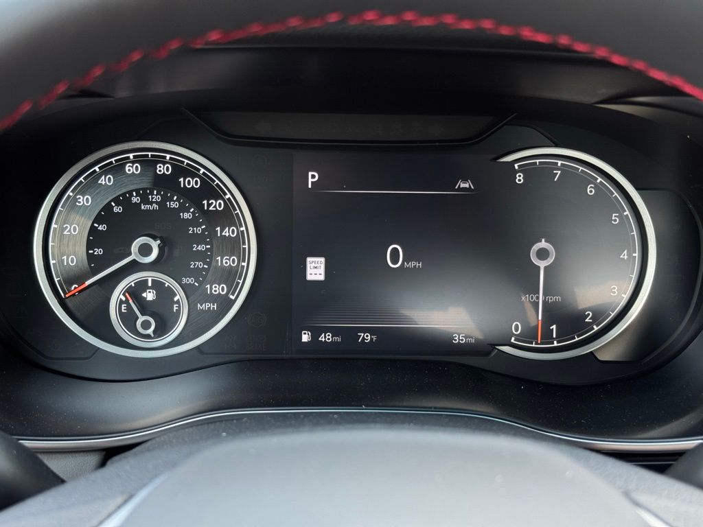 2025 Genesis G70 3.3T Sport Advanced photo 31