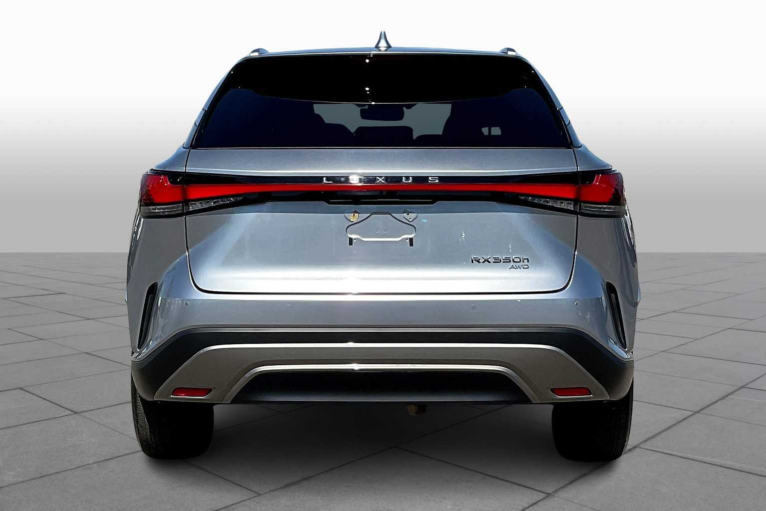 2023 Lexus RX Premium photo 4