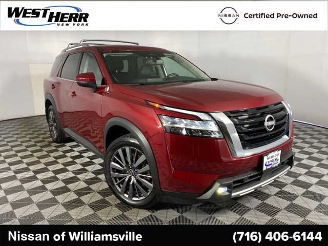 2022 Nissan Pathfinder SL