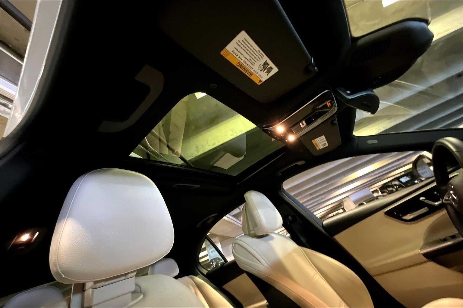 2024 Mercedes Benz C 300 photo 12