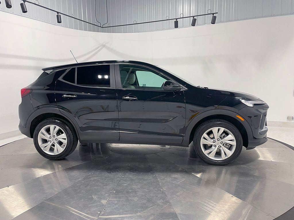 2024 Buick Encore GX Preferred photo 10