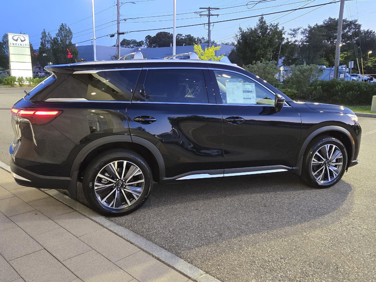 2026 Infiniti QX60 Luxe AWD photo 14