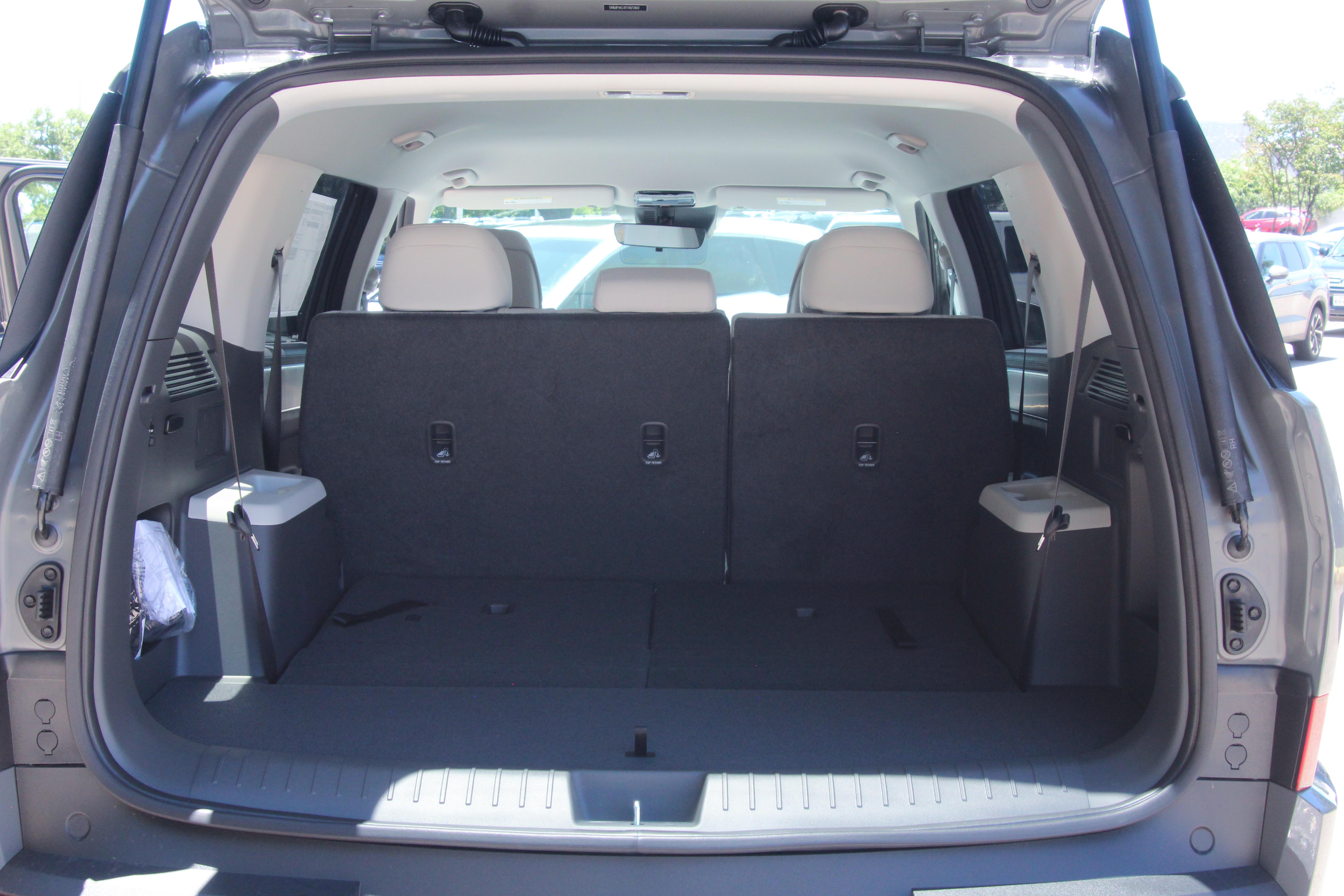 2026 Hyundai Santa Fe SE photo 14