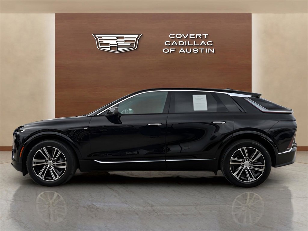 Used 2024 Cadillac LYRIQ Luxury 2 with VIN 1GYKPRRK0RZ107226 for sale in Austin, TX