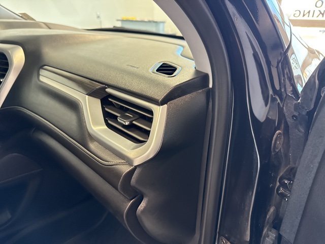 2023 Gmc Acadia SLT photo 43