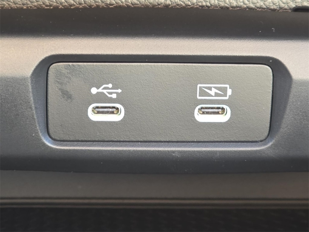 2025 Honda Accord SE photo 2
