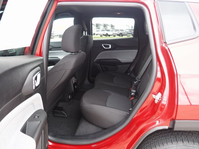 2025 Jeep Compass Sport photo 6