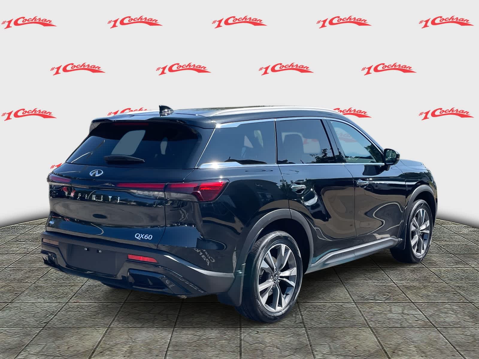 2025 Infiniti QX60 Luxe photo 2