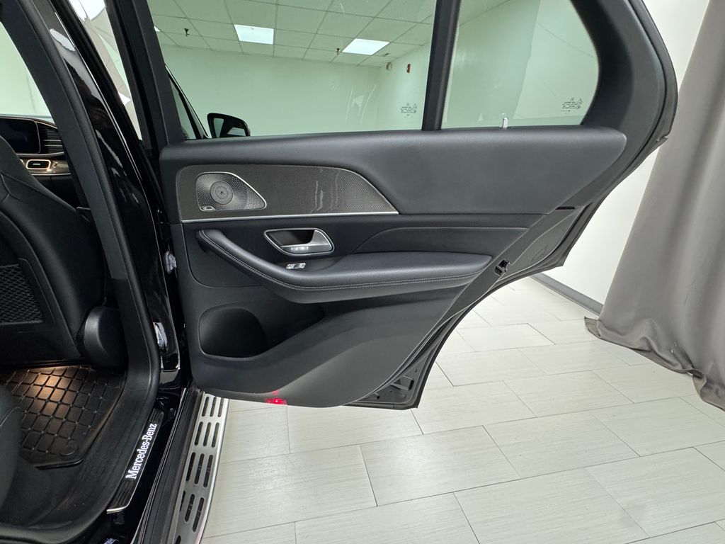 2022 Mercedes Benz GLE 350 4MATIC photo 13