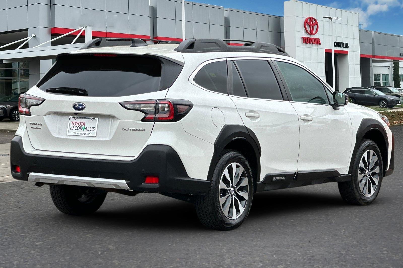 2024 Subaru Outback Limited photo 3